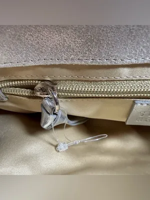 Stuart Weitzman Shimmery Cream Pleated shoulder bag thumbnail 7