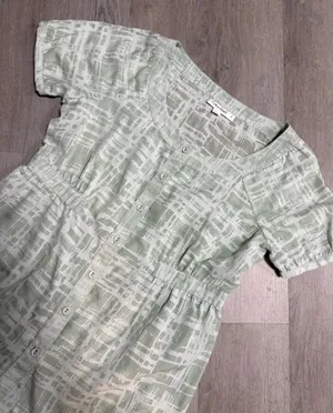 Calvin Klein button up shirt  thumbnail 3