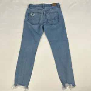 American Eagle Light Blue Denim Jeans, Size 4 Short thumbnail 3