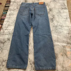 Levi’s 550 Relaxed fit 90s Mom Jeans Denim Blue size 28 waist Y2K boho thumbnail 6