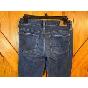 American Eagle Women's Size 0 Blue Tom Girl Distressed Dark Wash Stretch Jeans ( thumbnail 6