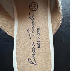 Enzo Tesoti sz 6.5 Women White Slip On Mule Loafers Flats Equestrian Minimalist thumbnail 7