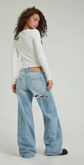 PacSun Low-Rise Jeans thumbnail 1