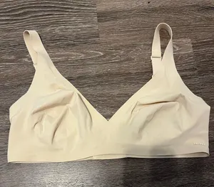 Skims Fits Everybody Unlined Bra In Size 2X thumbnail 1