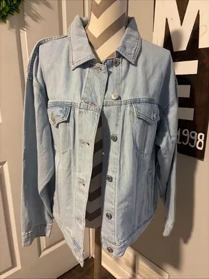 No Boundaries women’s New! Light Blue Denim oversized Jacket size M thumbnail 1