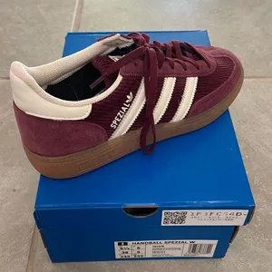 Adidas Handball Spezial Women’s thumbnail 1
