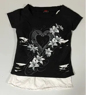 Spiral Black White Hibiscus Flower Floral Y2K Layered Shirt Top Blouse Tee Size S 🤍🖤 thumbnail 1
