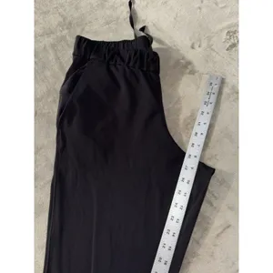 Lululemon Women's On The Fly Pants Black Mid Rise Travel Casual Size 8 thumbnail 9