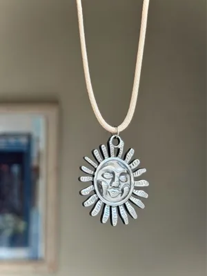 Handmade stainless steel sun boho retro vintage style necklace☀️ thumbnail 2