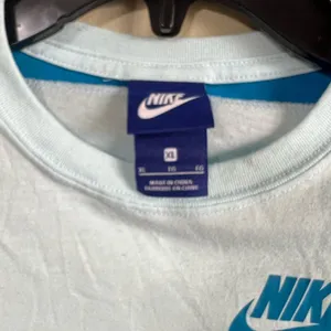 Nike long sleeve‎ top xl thumbnail 3