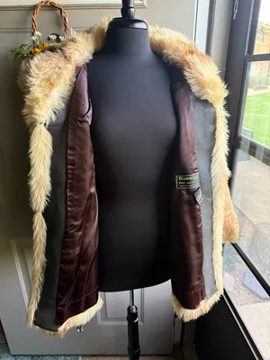 Vintage Tissavel France Gino Rossi faux fur collared belted coat, size medium thumbnail 13