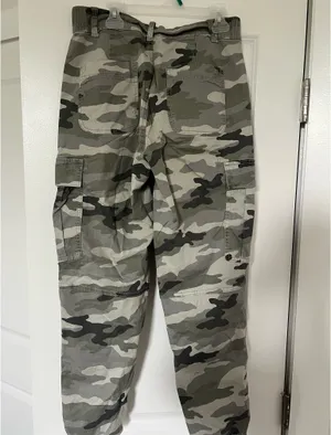 American Eagle Camo Pants  thumbnail 4