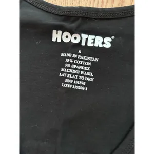 b20 New Women's Hooters Girl Uniform Vintage V-neck T-shirt Cotton Black Small thumbnail 6