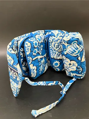 VERA BRADLEY Blue Lagoon Quilted Floral All Wrapped Up Jewelry Cosmetic Bag thumbnail 2