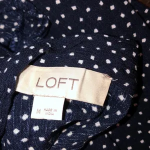 Ann Taylor LOFT size medium polka dot top thumbnail 4