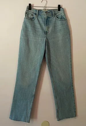 Abercrombie & Fitch The 90s Straight Ultra High Rise Jeans Curve Love Frayed 6 thumbnail 1