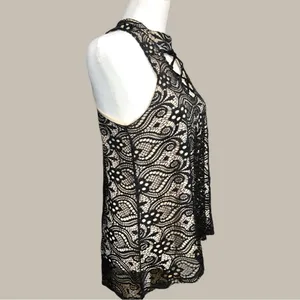 Rue 21 super cute sleeveless lace top with lace up design in front of! thumbnail 5