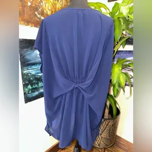 Forever 21+ Navy Blue Resort Chiffon Blouse | Twisted Back Detail | Size 1X thumbnail 8