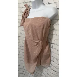 Here comes the Sun Pink Polka Dot Cut-Out Sweetheart Mini Shorts Romper XS thumbnail 2