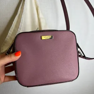 Kate Spade Newbury Lane Cammi Crossbody Bag‎ Leather Mauve Purple Camera Purse thumbnail 4