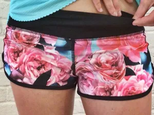 Lululemon Run: Speed Short *4-way Stretch Secret Garden / Black Sz 2 thumbnail 1