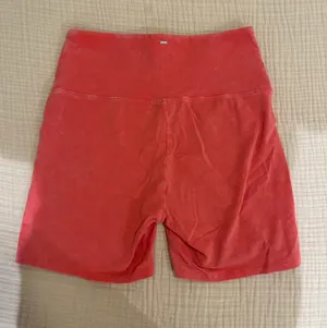 Victoria’s Secret PINK Biker Shorts thumbnail 3