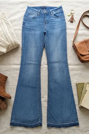 Sincerely Jules‎ Women Medium Wash Raw Hem Flare Jeans Size 1/25 Blue Wide Leg thumbnail 1