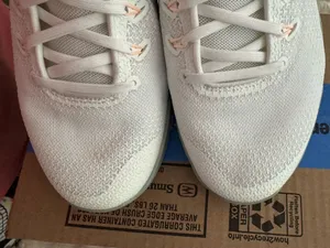 Women’s Nike Metcon 4 Training Shoes Size 9.5 thumbnail 6
