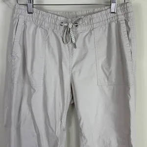 VUORI Ripstop Climber‎ Women’s Pants in Tan Size Medium thumbnail 2
