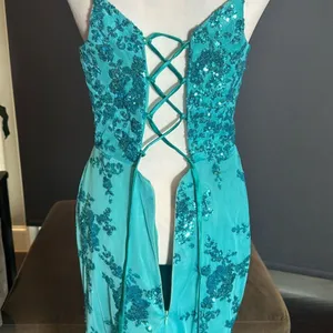 Women’s Blue Mermaid Fit Prom Party Dress Sparkly Sequins Leg Slit Size 2 NEW thumbnail 7