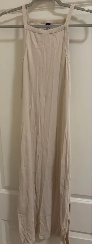Old Navy Dress thumbnail 1