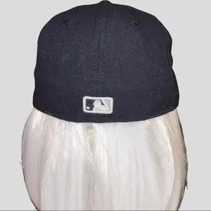 New era black Yankees cap with white logo Nwot thumbnail 4