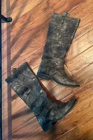 Steve Madden Womens Brodiee Riding Boot Brown Crackle Distress Buckles Size 8.5 thumbnail 1