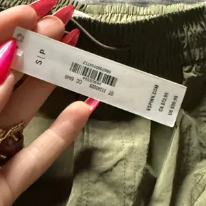 PINK Victoria's Secret Cargo Pants S Olive Green Satin Parachute Relaxed Hi Rise thumbnail 9