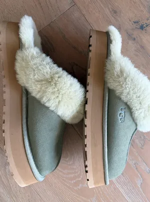 UGG Disquette Slippers Platform thumbnail 5