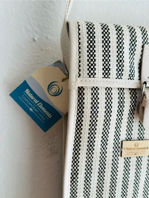 Natural Elements Insulated Lunch Bag Crossbody Cooler NWT thumbnail 11