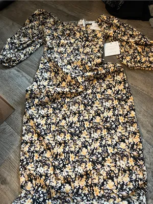 Petal & Pup Oona Midi Dress In Black Ditsy Floral XS nwt HTF thumbnail 16