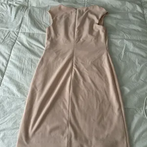 Ralph Lauren Elegant Pale Pink Sleeveless Dress size 8 thumbnail 3