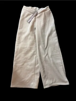 Missguided + Cream Wide Leg Sweatpants thumbnail 1