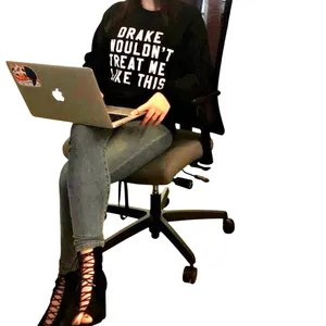 Gildan Drake Treat Me Like This Sweatshirt Small Distressed Graphic Crew Y2K Streetwear thumbnail 9