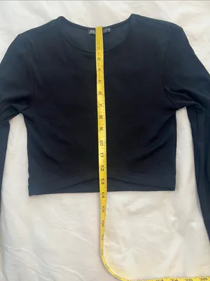 Zara Black Long-Sleeve Cropped Tee thumbnail 5