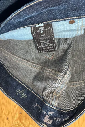7 For All Mankind Women’s Jeans thumbnail 3