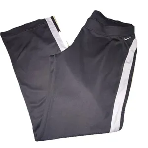 Women's Gray Nike Size Large 12/14 Gray Wide Leg Joggers. Good Used Condition. thumbnail 2