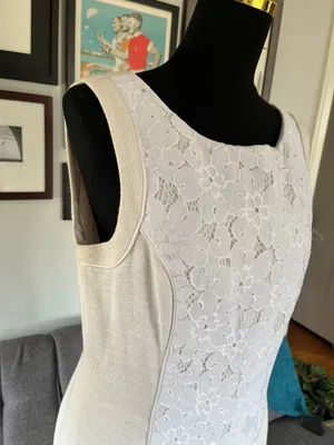 Lilly Pulitzer "Idola" White Lace-Panel Sheath Midi Dress size 12 thumbnail 2