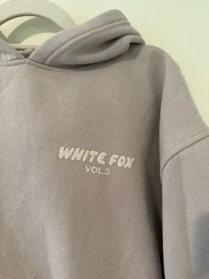 White Fox Hoodie Boutique S/M thumbnail 2