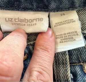 Liz Clairborne women's size 14 capri jeans thumbnail 3