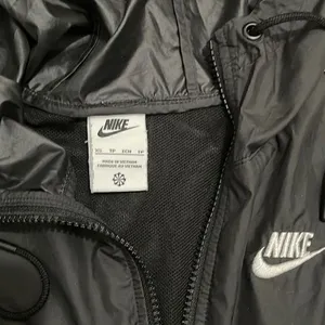 Nike windbreaker xs‎ thumbnail 4