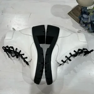 Forever 21 white‎ faux leather with black laces boots size 8 thumbnail 6