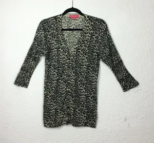 Charlotte Tarantola Anthropologie Women’s Cardigan Size S Animal Print Botton up. thumbnail 1