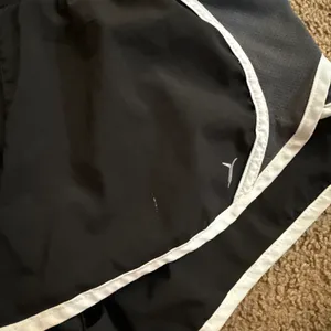 Old Navy Shorts thumbnail 4
